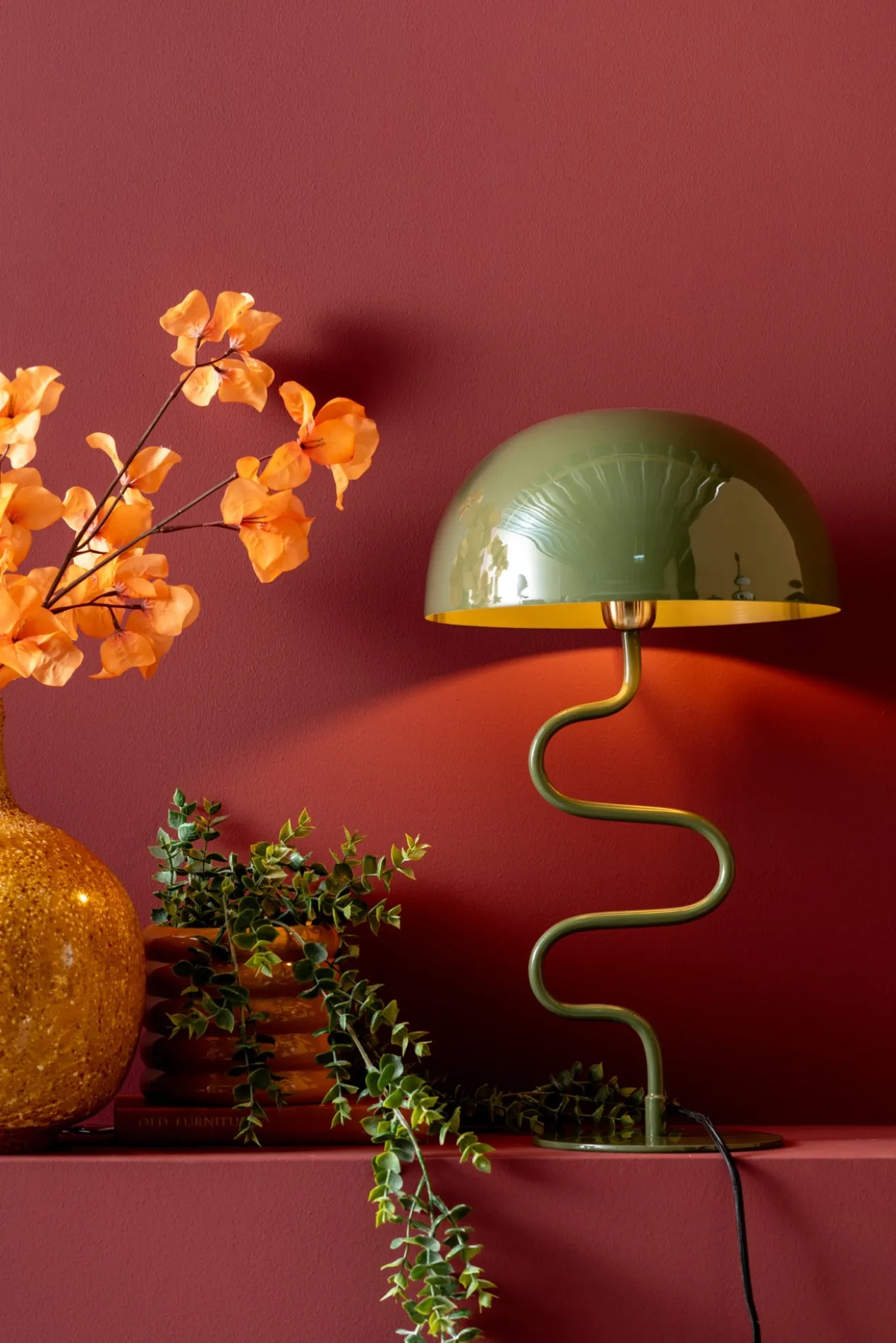 Table lamp Twist enamel jungle green
