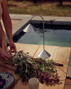 Tafellamp Grasp brushed stainless steel