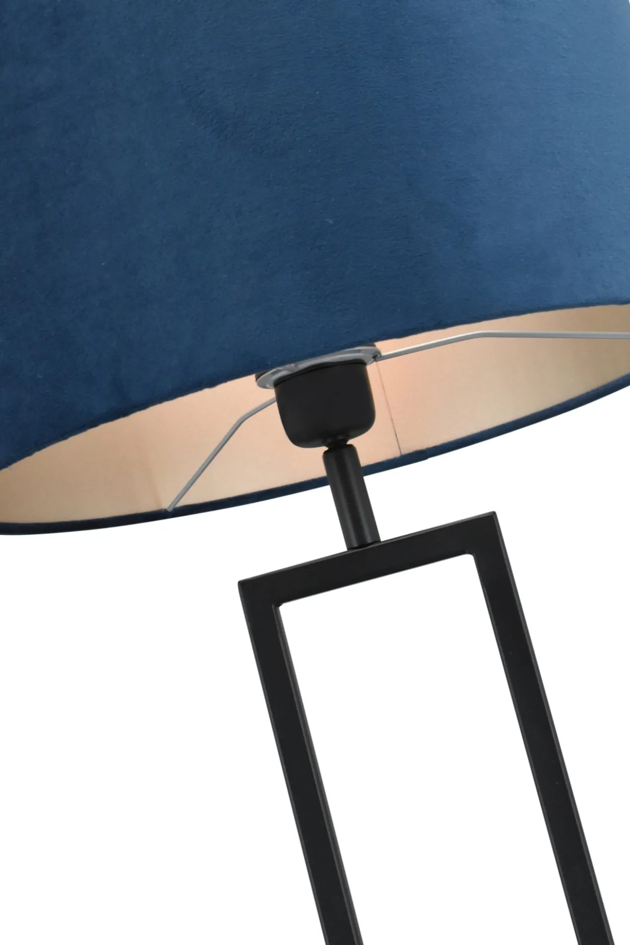 Tafellamp Veneto klein zwart + kap 30/30/20 Alice velours blauw ( taupe binnenkant )