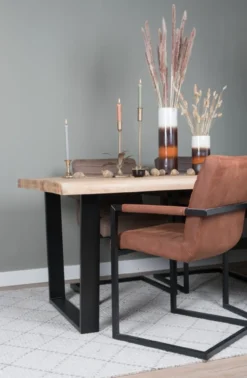 tafel Uvra 180cm boom