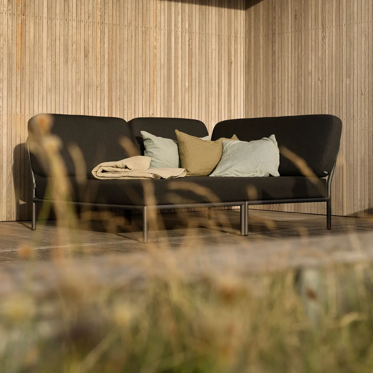 Tuinbank Level sofa charcoal
