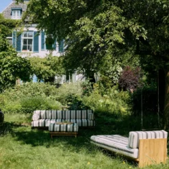 Tuinbank teak chalkstripe