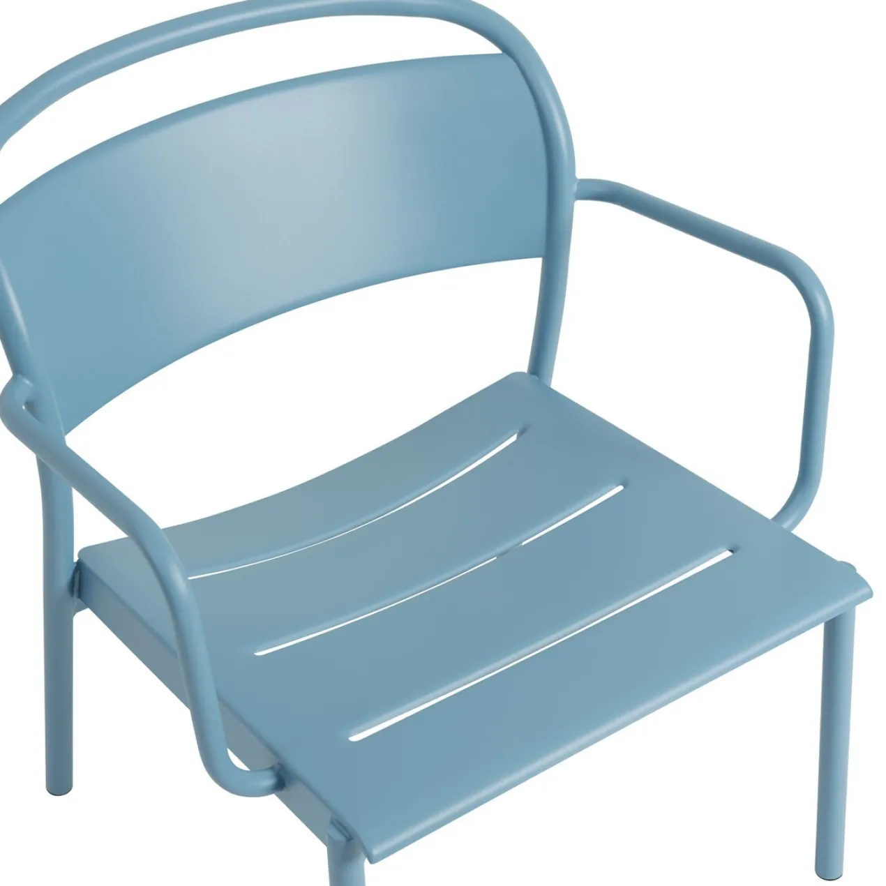 Tuinstoel Linear Steel lounge armchair pale blue