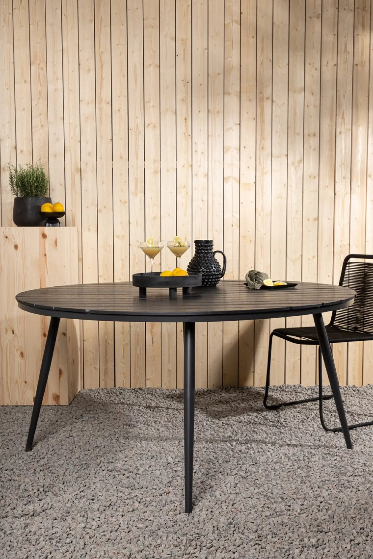 Tuintafel Aaron polywood zwart Zwart