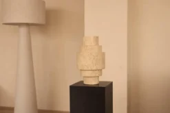 Vaas Agano Travertine L
