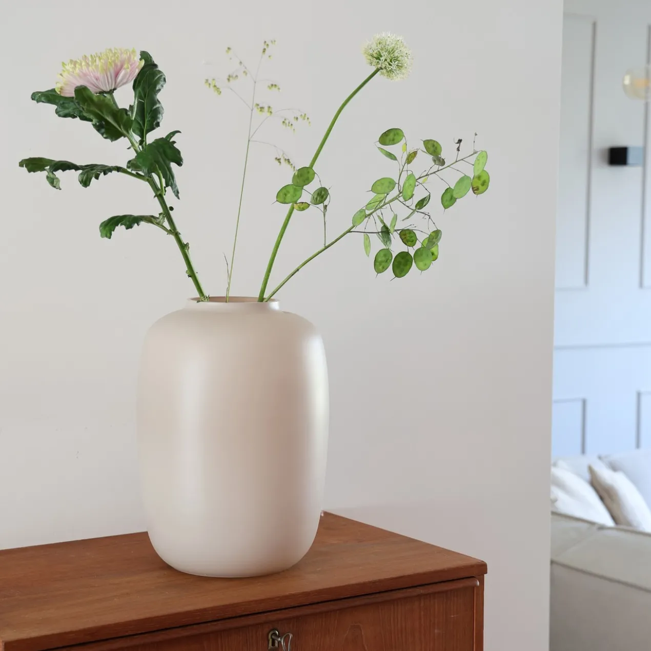 Vaas Artic S Ø21 cm matte ivory