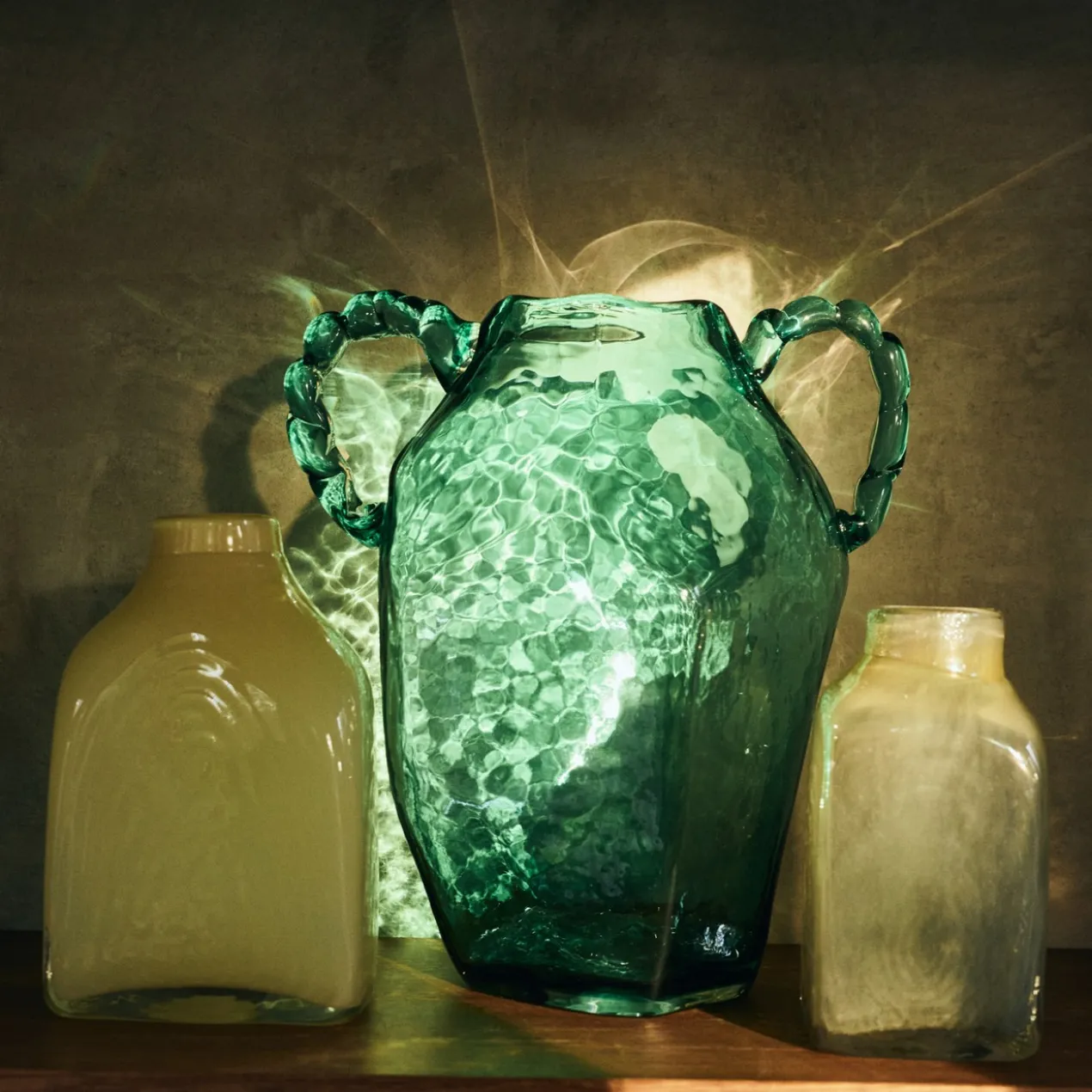 Vaas Atelier glass small pale green