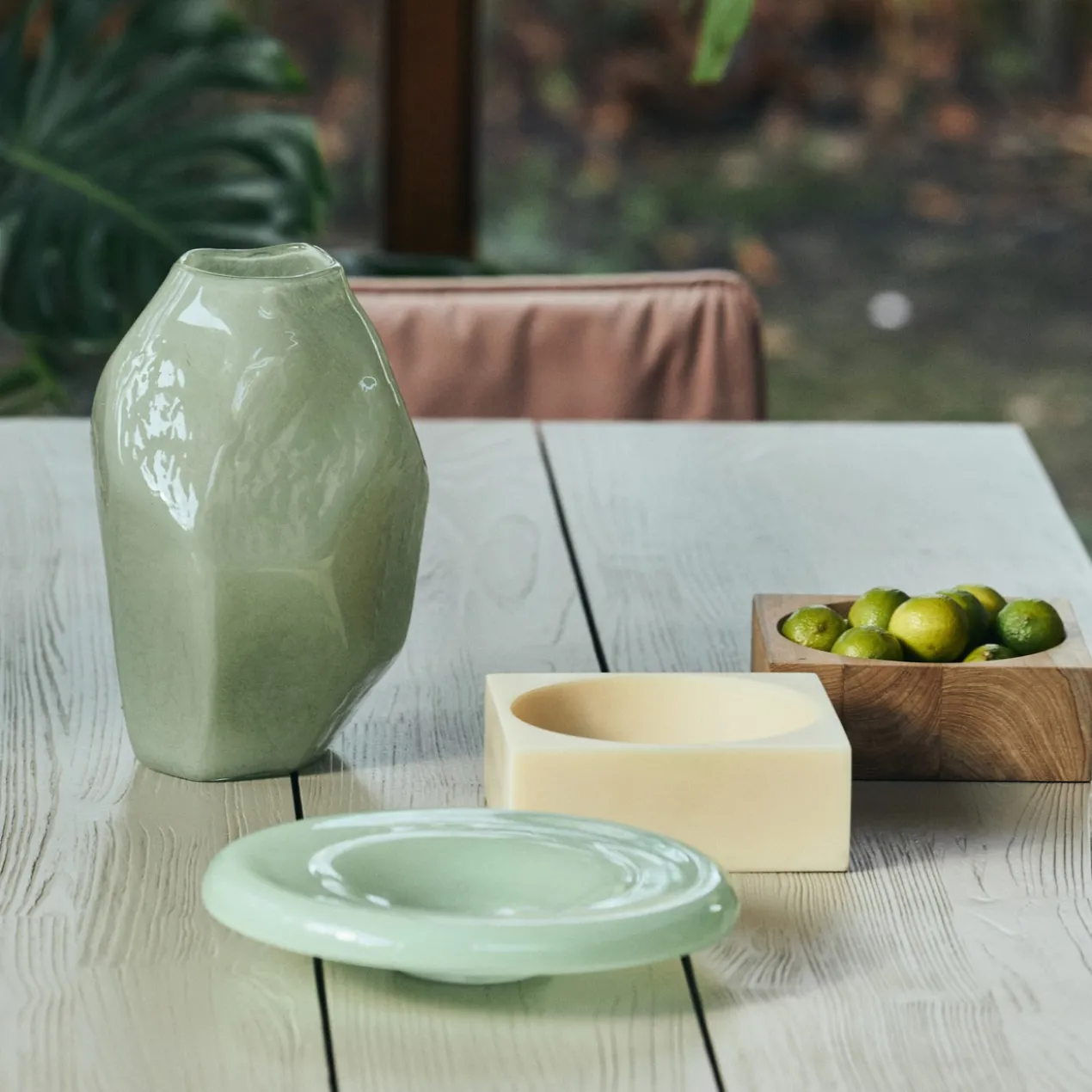 Vaas Nienke Sikkema Gemstone jade