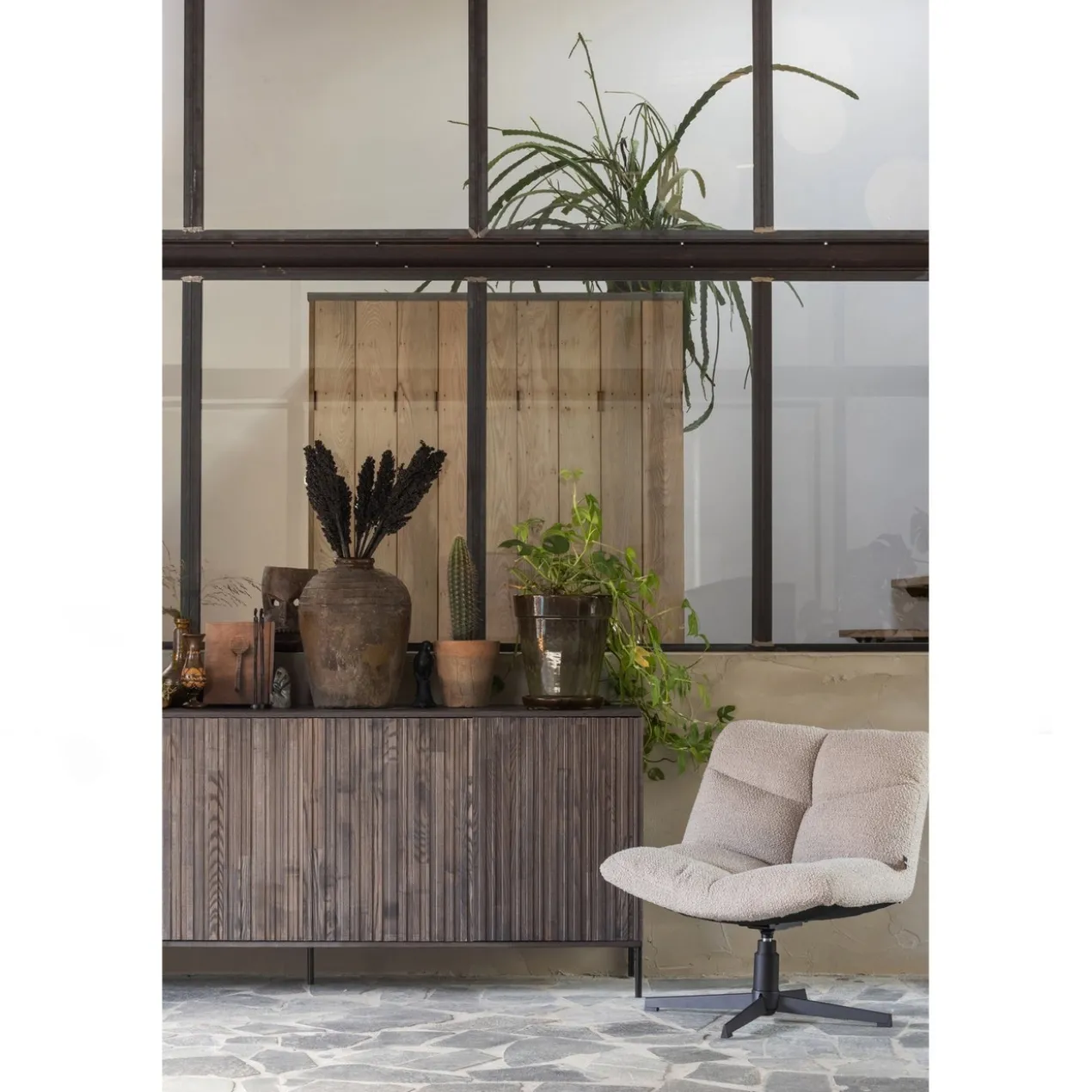Vinny draaifauteuil boucle zand