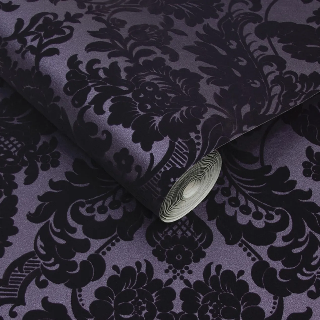 Vliesbehang Gothic Damask Flock Plum