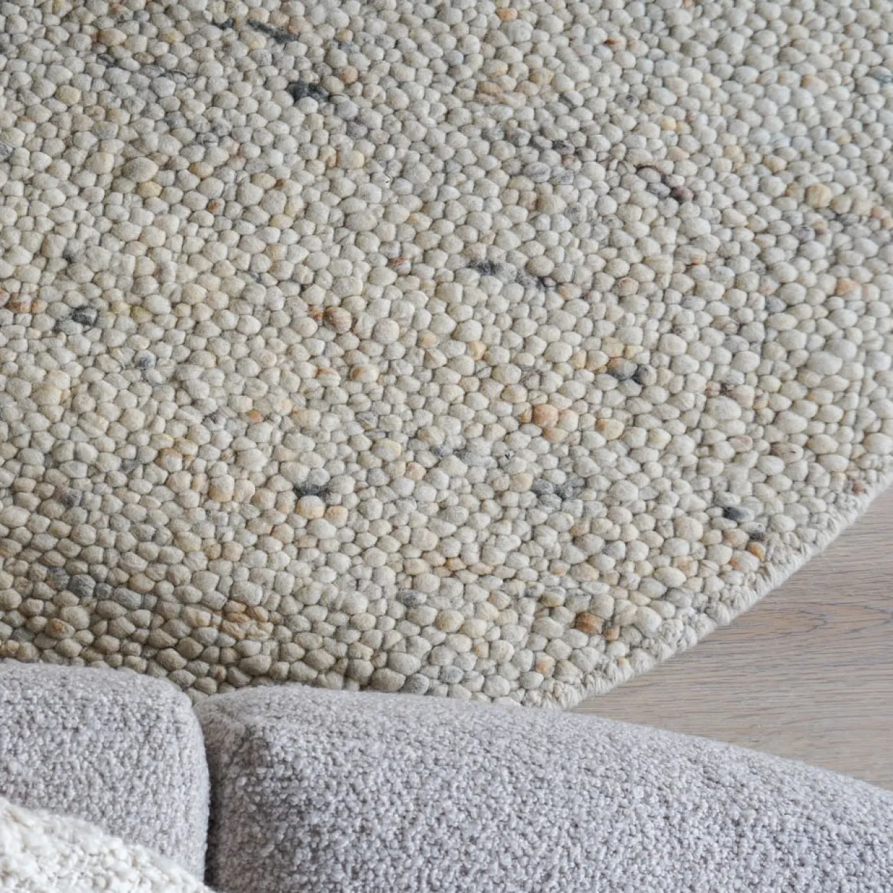 Vloerkleed Stone organisch beige 200 x 280 cm