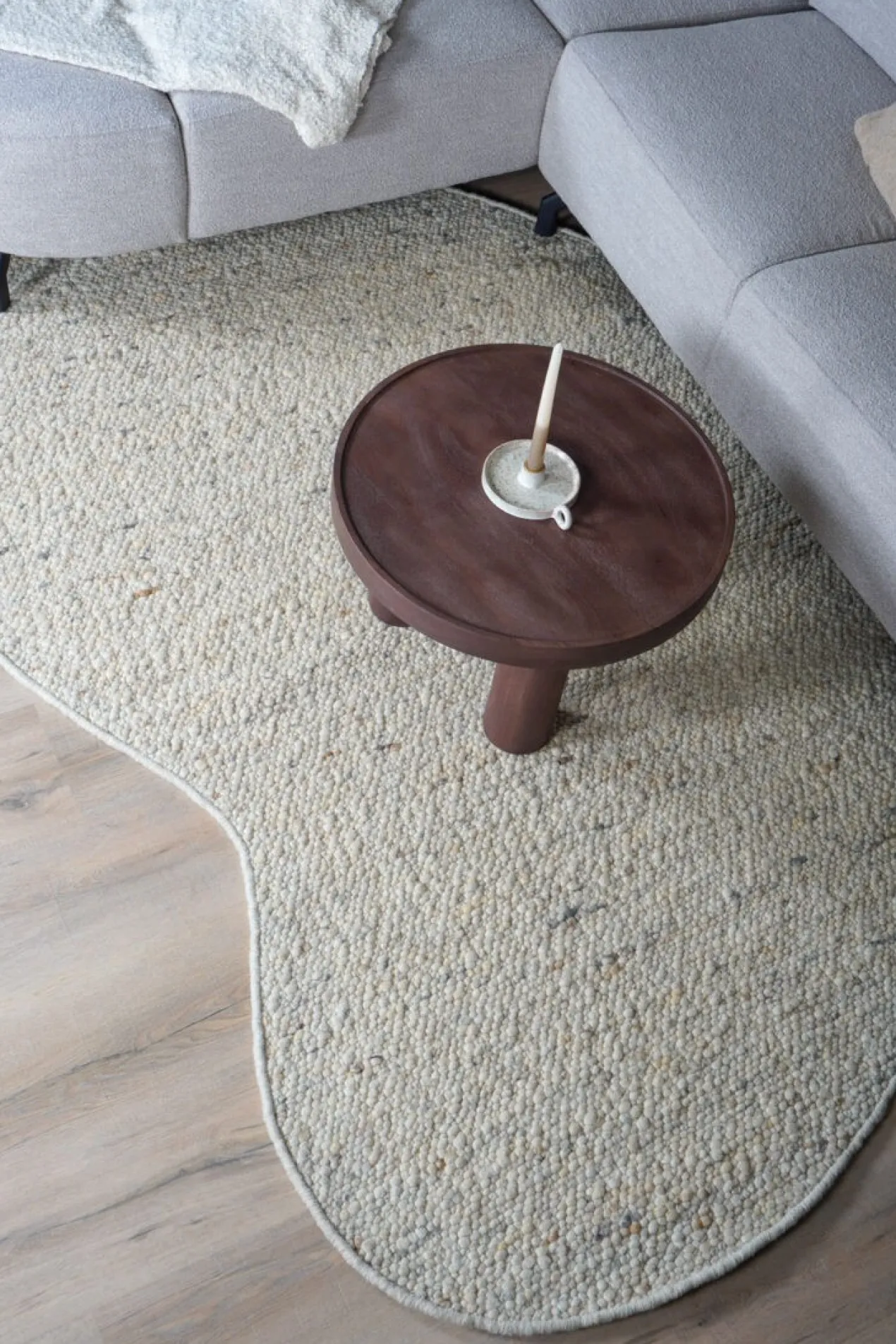 Vloerkleed Stone organisch beige 200 x 280 cm
