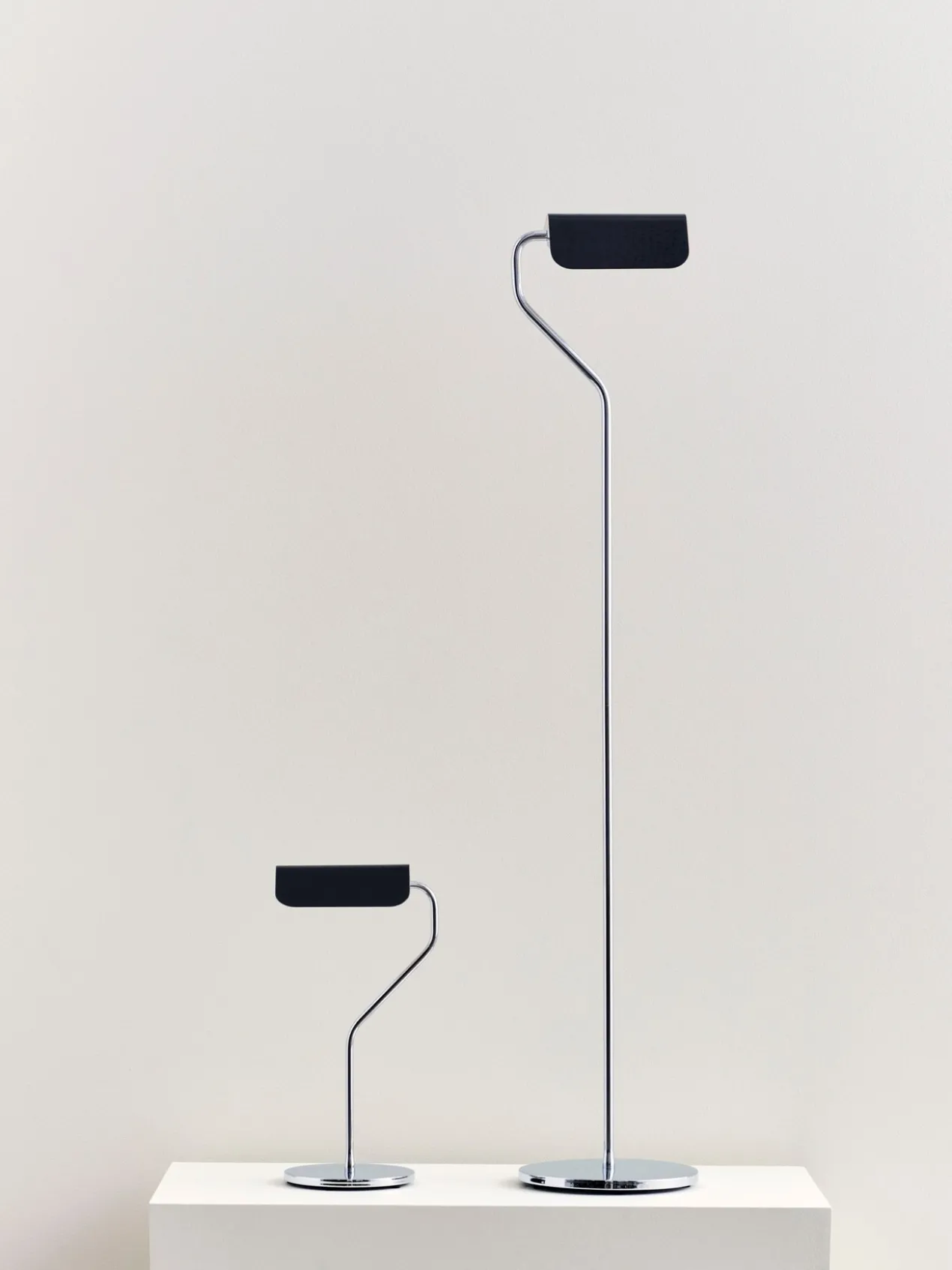 Vloerlamp Apex iron black
