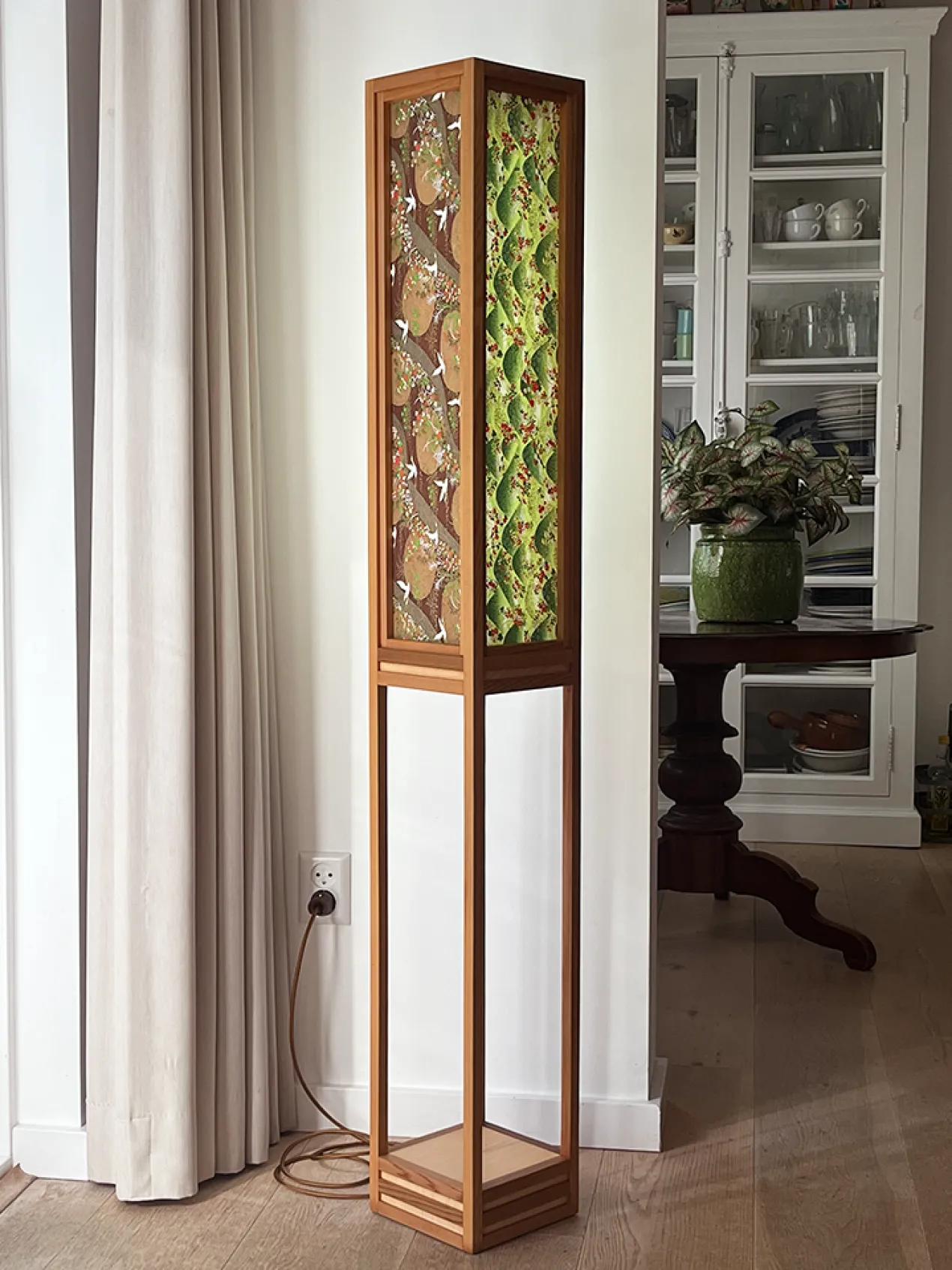 Vloerlamp Ginza cedar