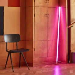 Vloerlamp Neon Tube LED roze