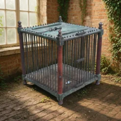 Vogelkooi hout oud uniek