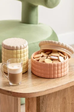Voorraadpot Biscuit Box groot zacht geel