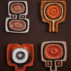 Wall art ceramic corsage