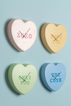 Wall clock Heart Candy soft blue