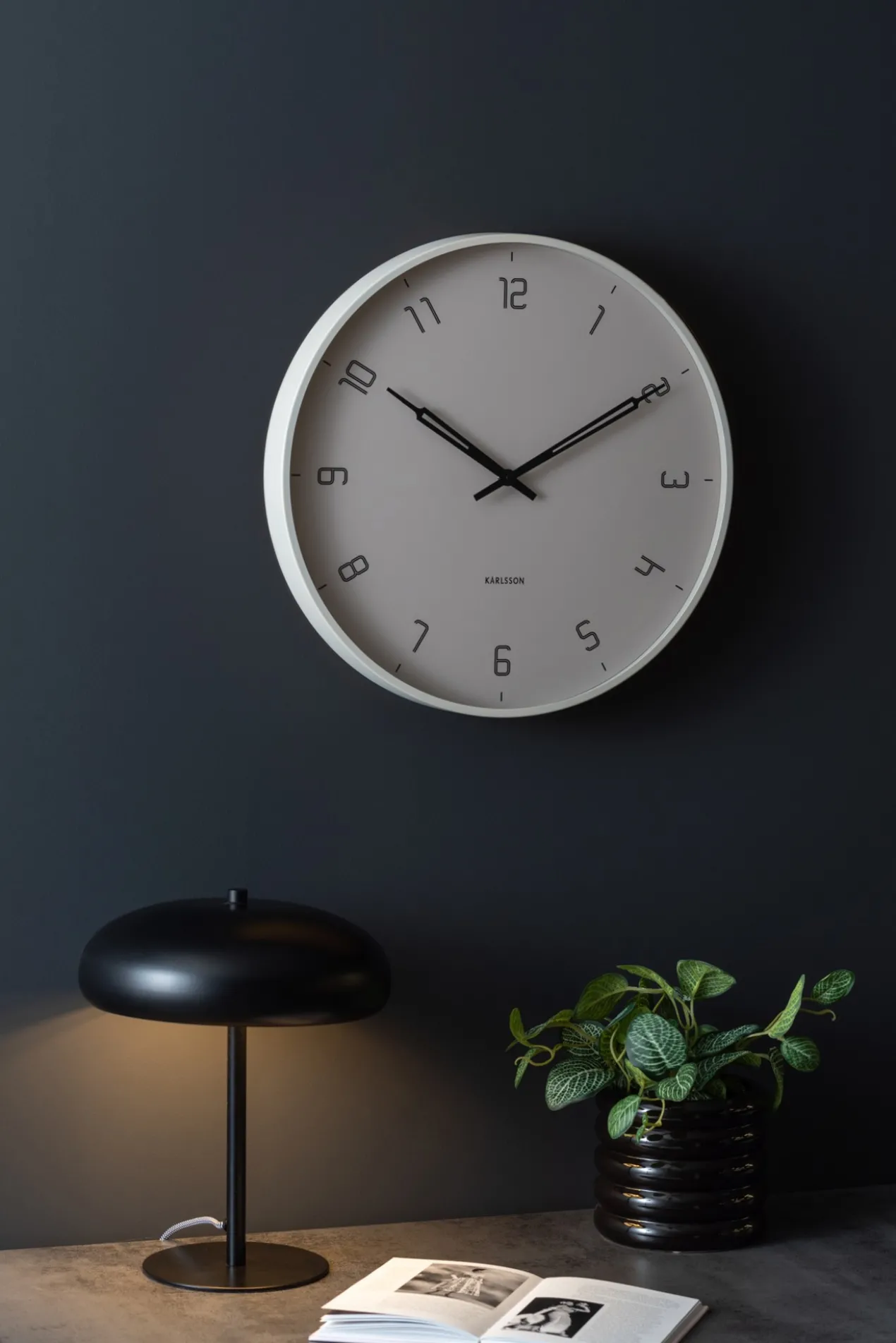 Wall clock Stark iron matt warm grey