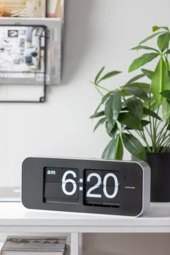 Wall clock Wide Flip orange casing, black dial