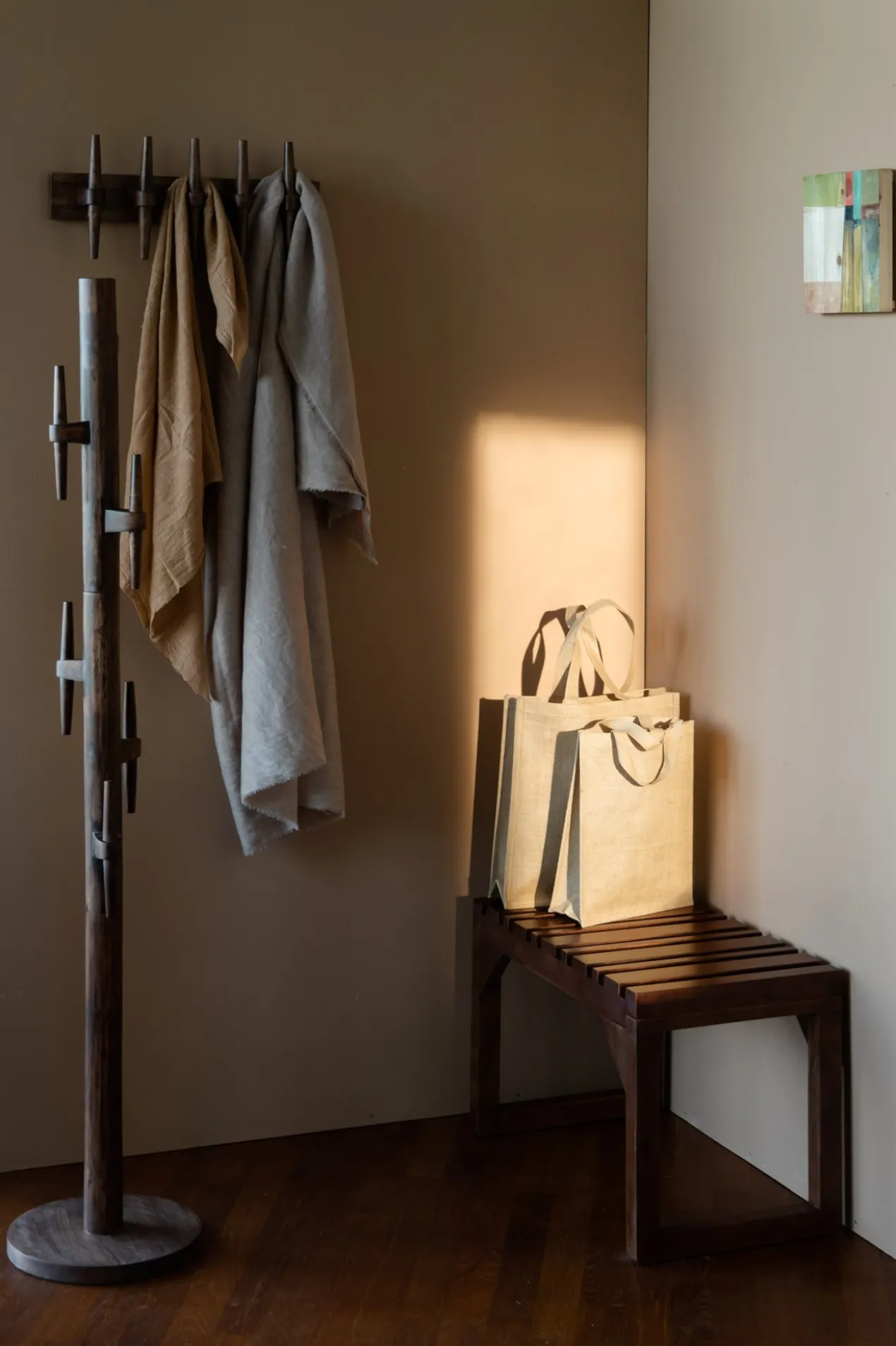 Wall coat rack jakub walnut