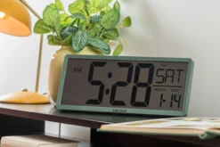 Wall/Table clock Retro LCD jungle green