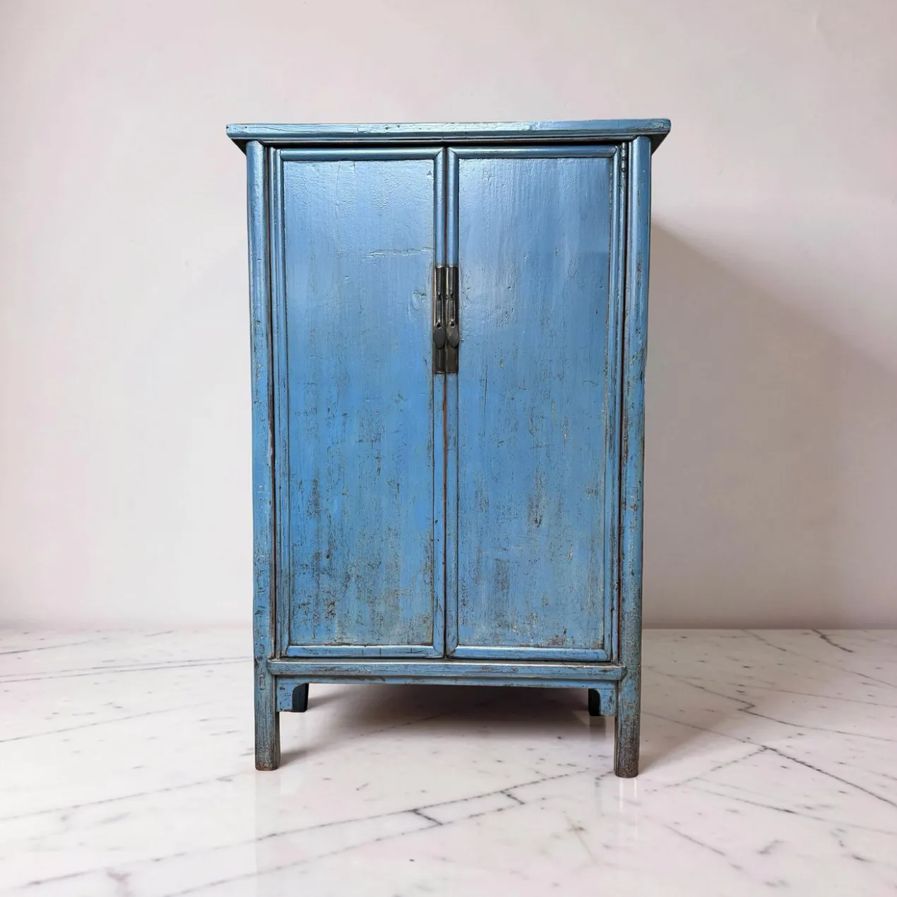 Wandkast blauw uniek