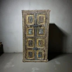 Wandkast 2 deur uniek primitieve