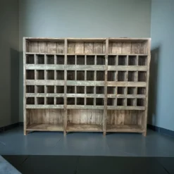 Wandkast vakken groot blauw