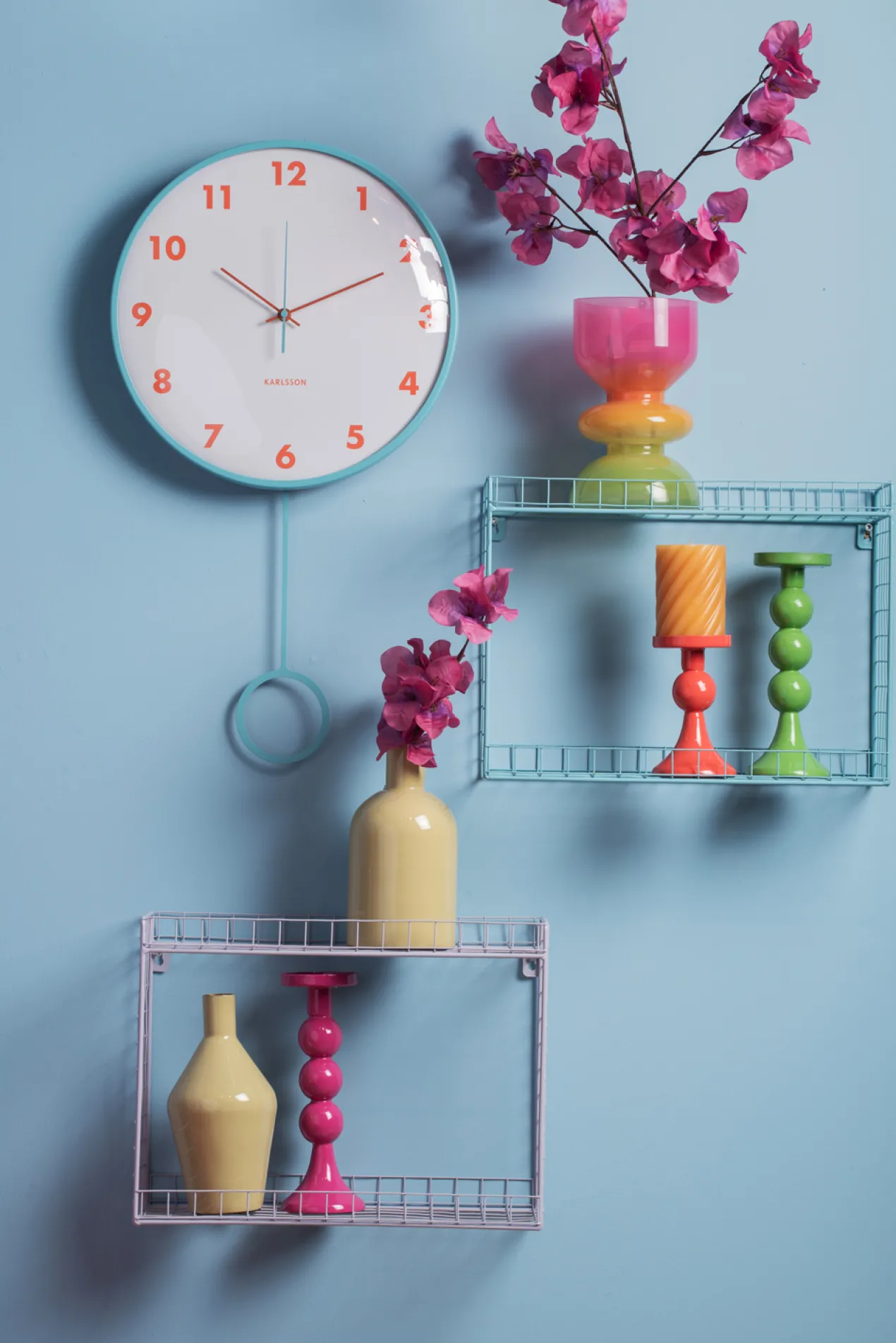 Wandklok Cheeky Dome - Zachtpaars