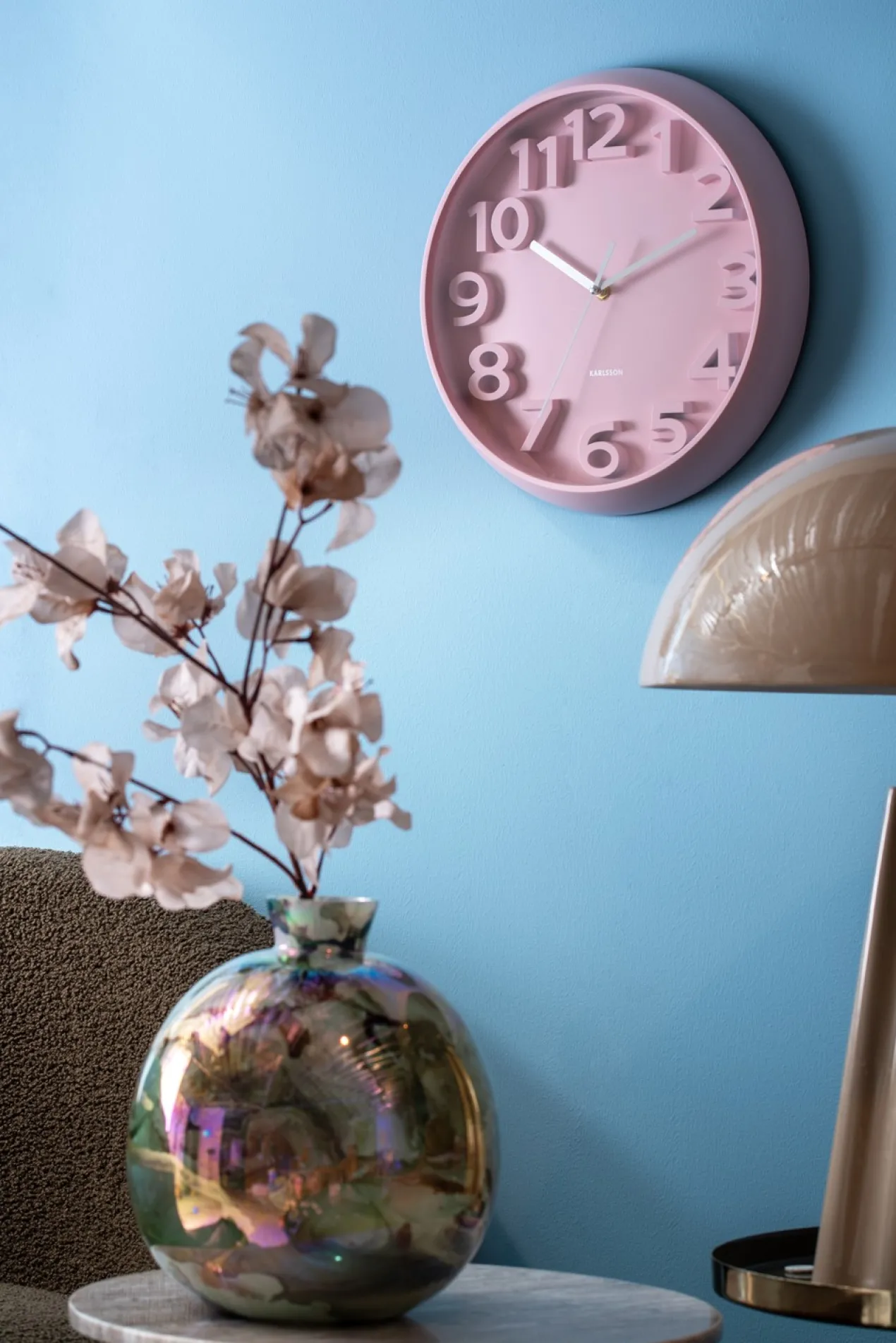Wandklok Elevated Classic Numbers - Mistig blauw