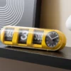 Wandklok Tube Flip - Zilver