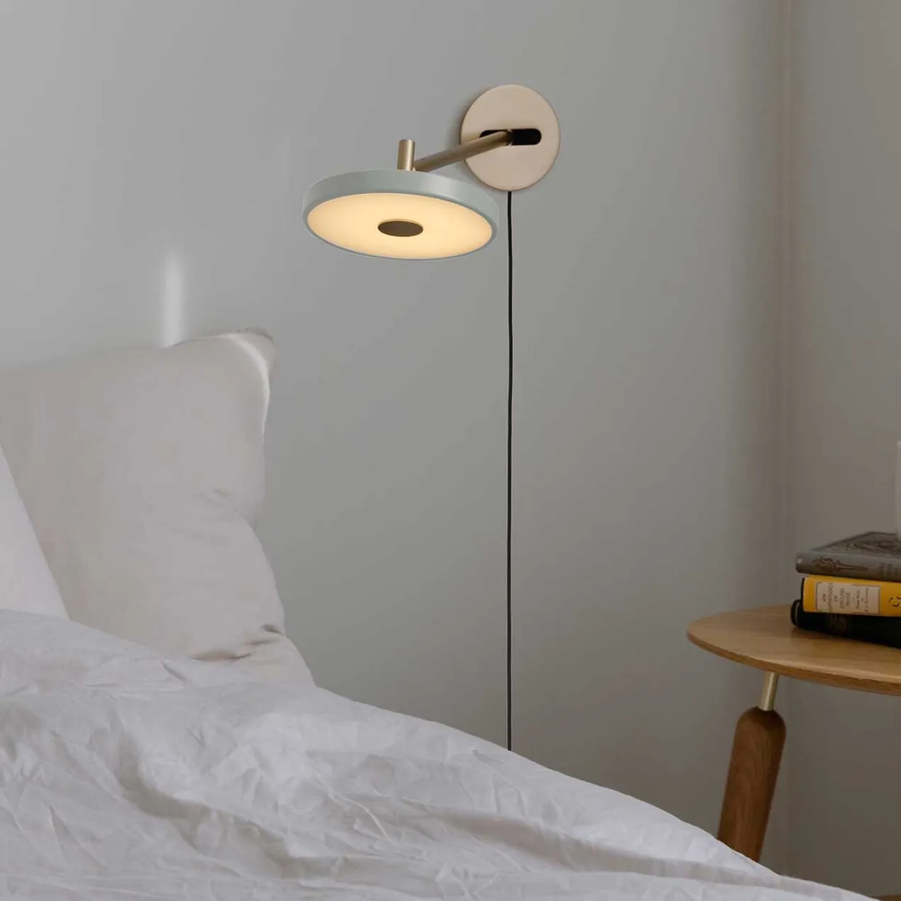 Wandlamp Asteria Long Parelmoer