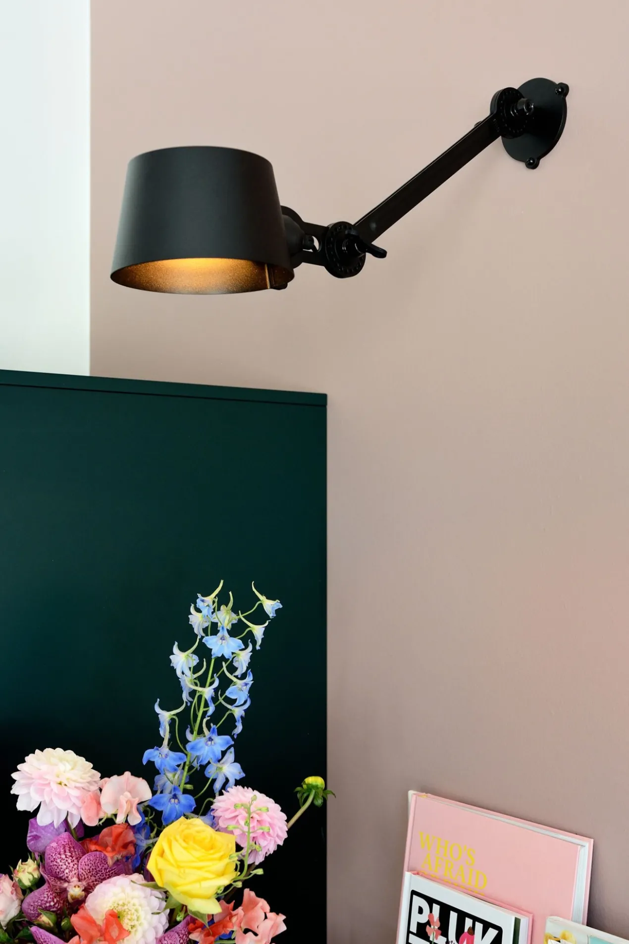 Wandlamp Bolt sidefit install ash grey