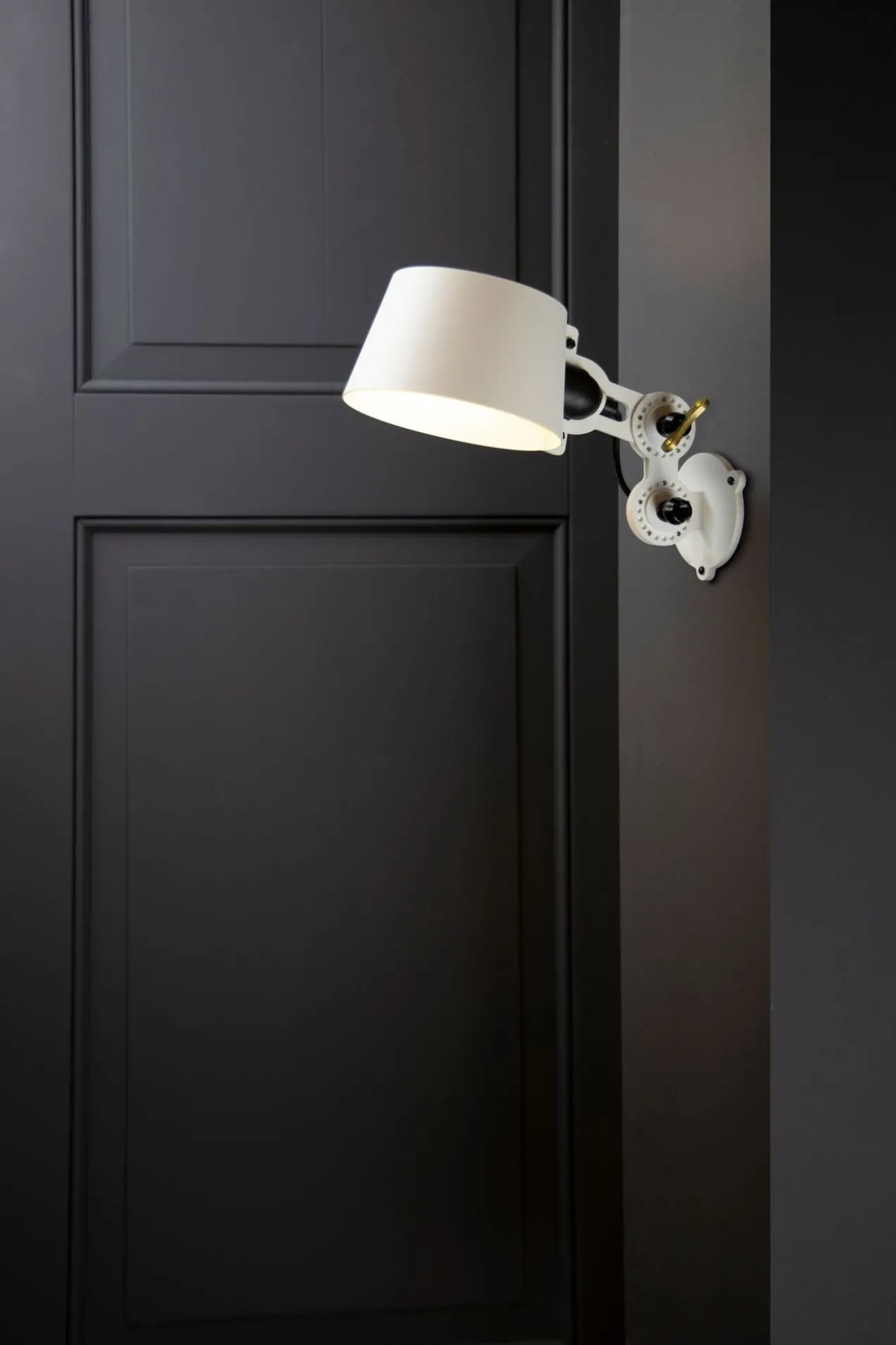 Wandlamp Bolt sidefit mini install smokey black
