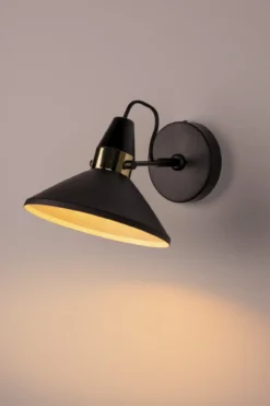 Wandlamp JONA