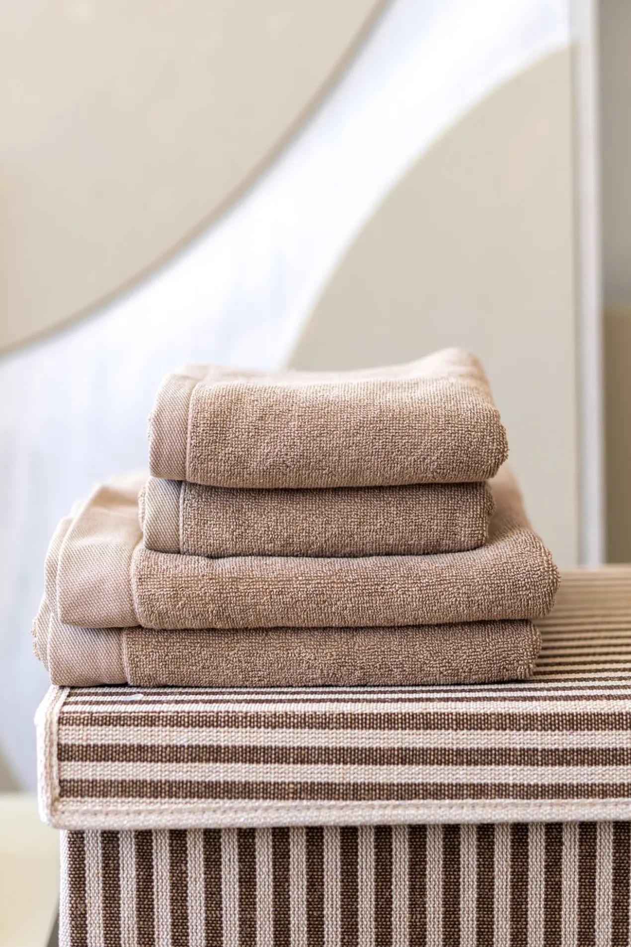 Wasmand rechthoek stripe brown