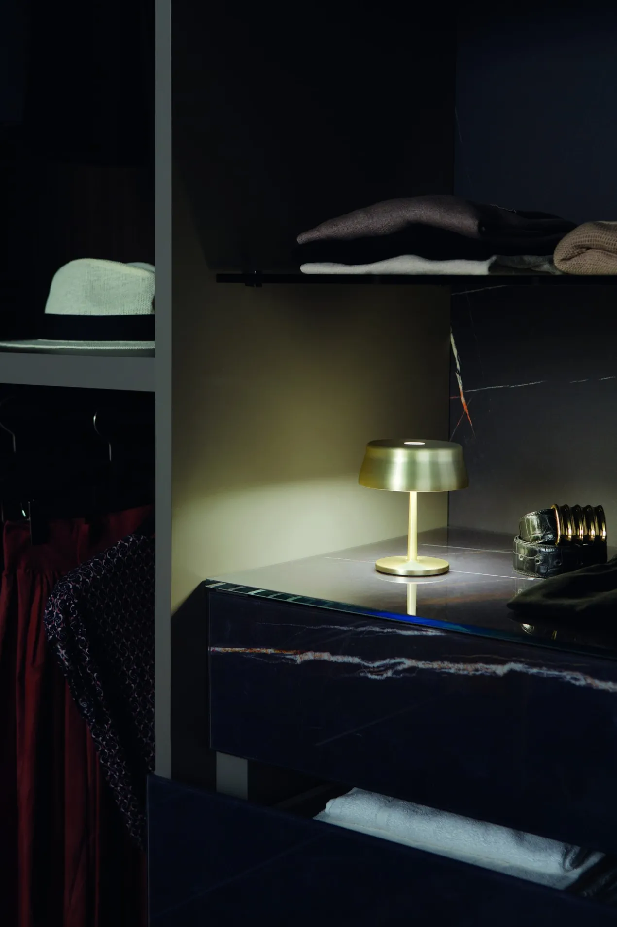 Zafferano oplaadbare tafellamp Sister Light mini Wifi goud