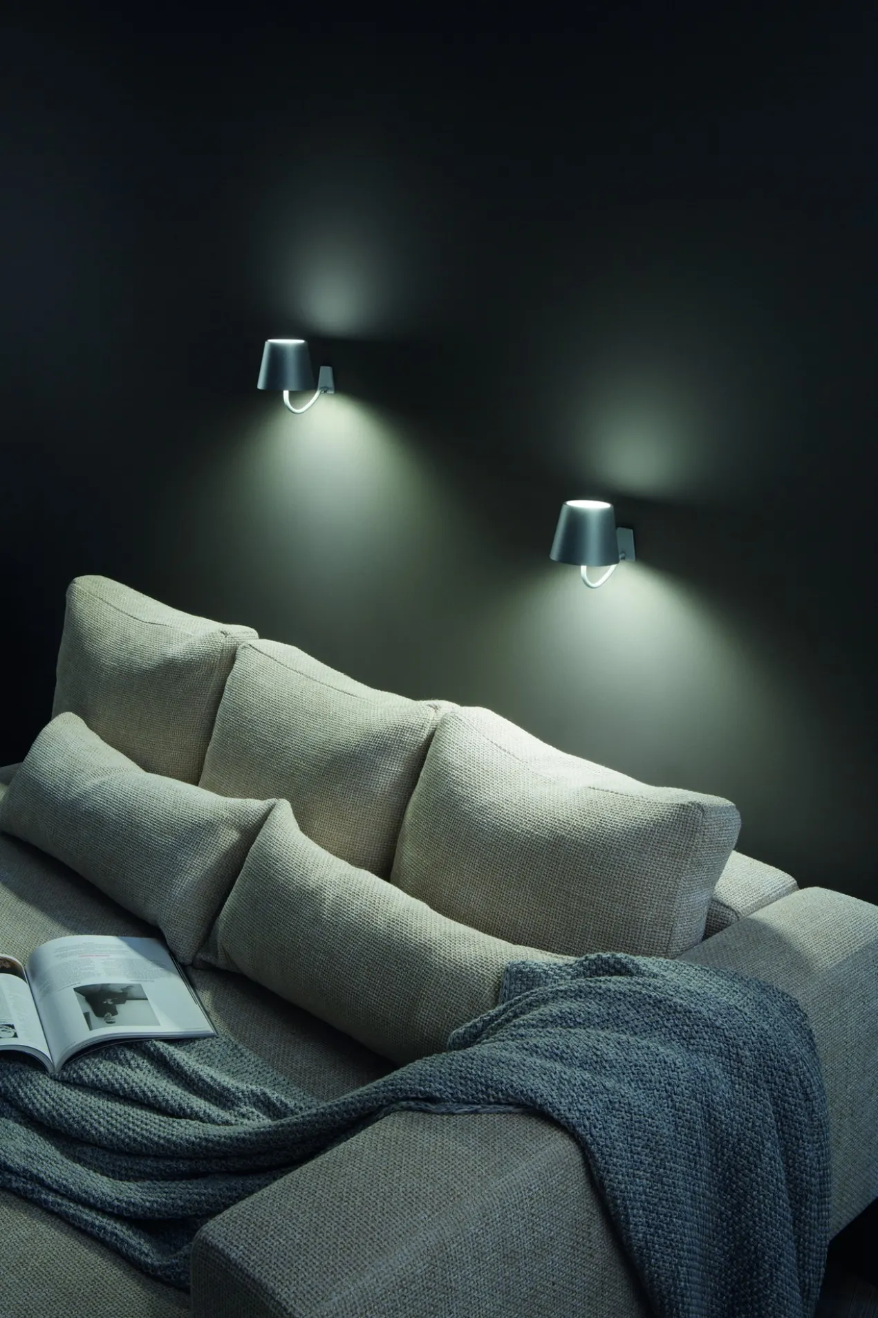 Zafferano oplaadbare wandlamp antraciet