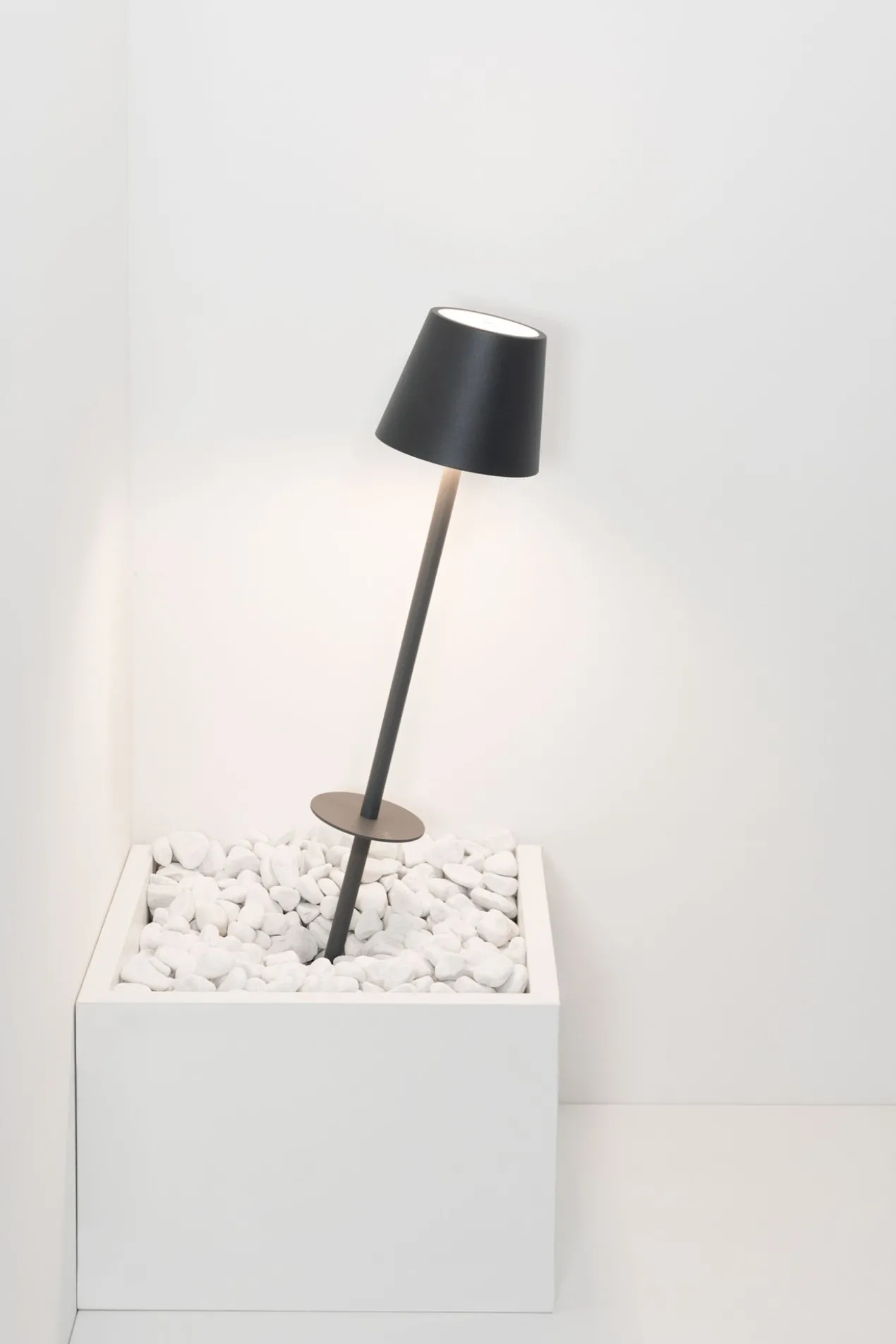 Zafferano Picchetto oplaadbare buitenlamp