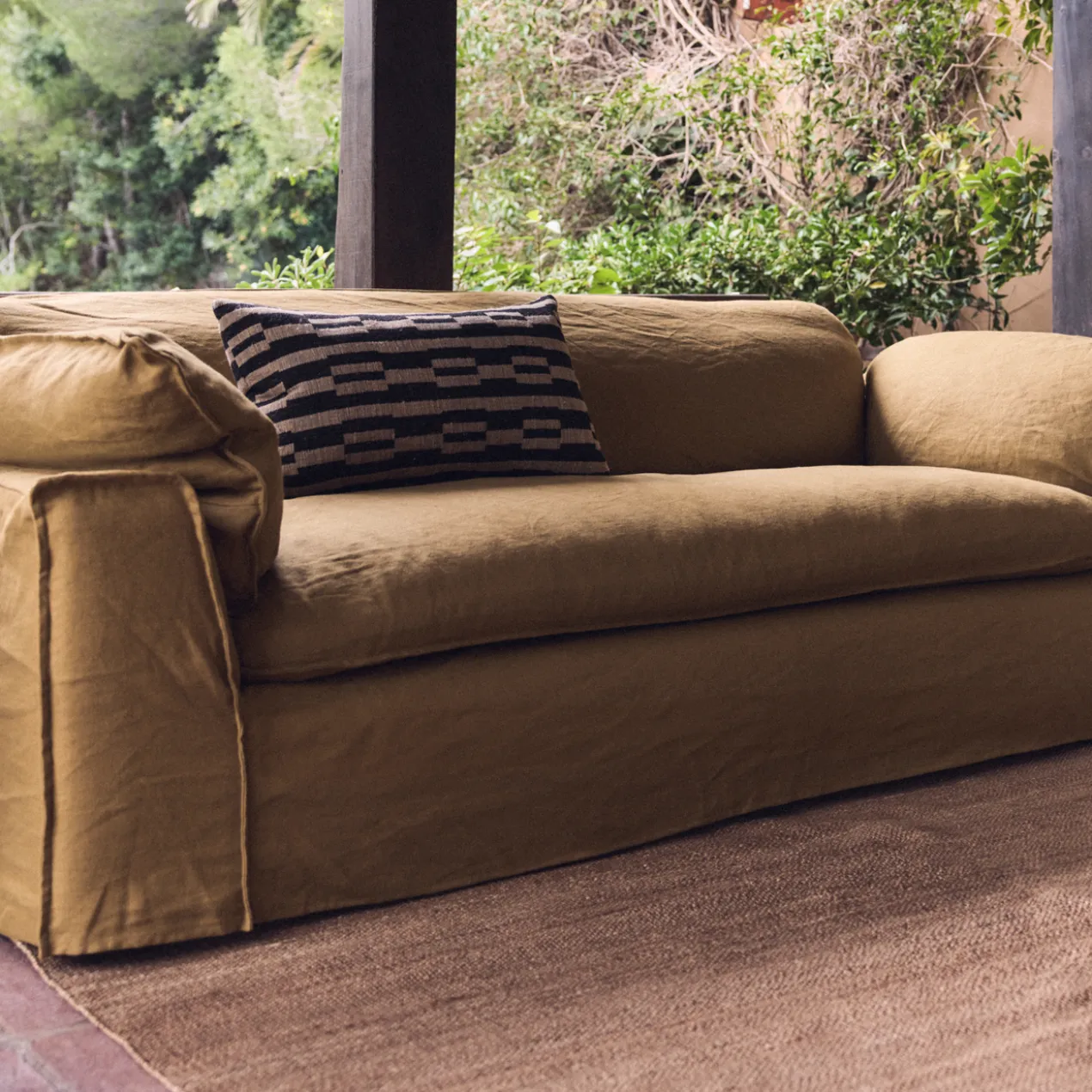 3-zitsbank Nomad linnen burnt ochre
